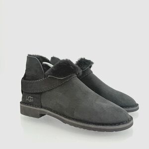 UGG Women McKay Classic Black Suede Black Shearling Lined Winter Boots Size 11